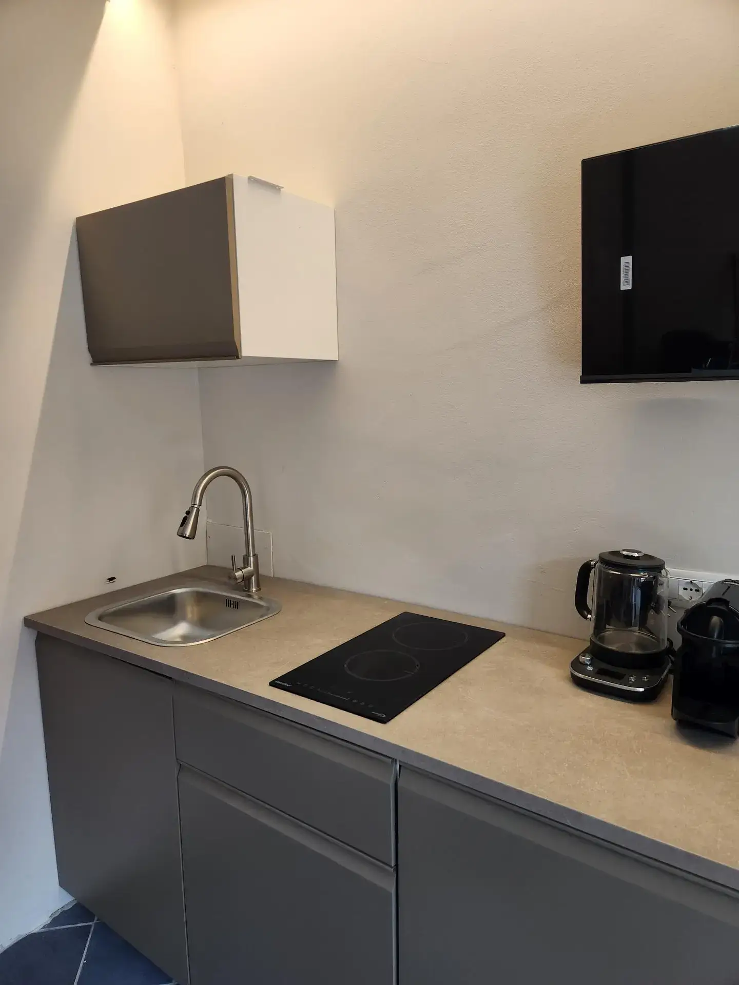 Angolo ristoro in monolocale Gaia Suites Torino